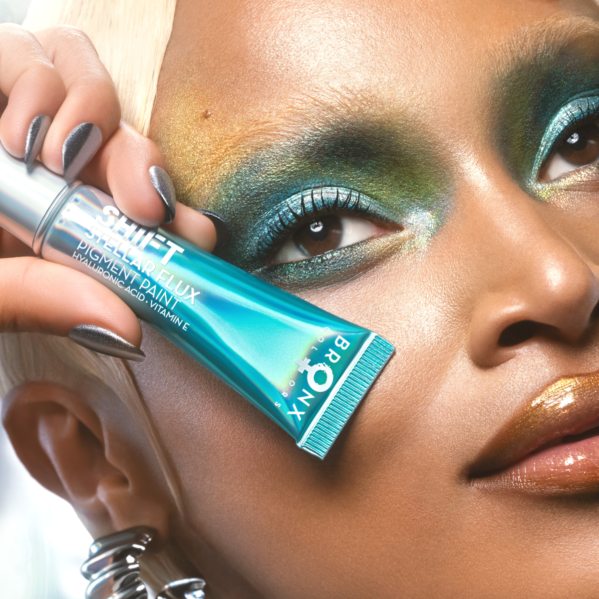 STELLAR FLUX PIGMENT PAINT